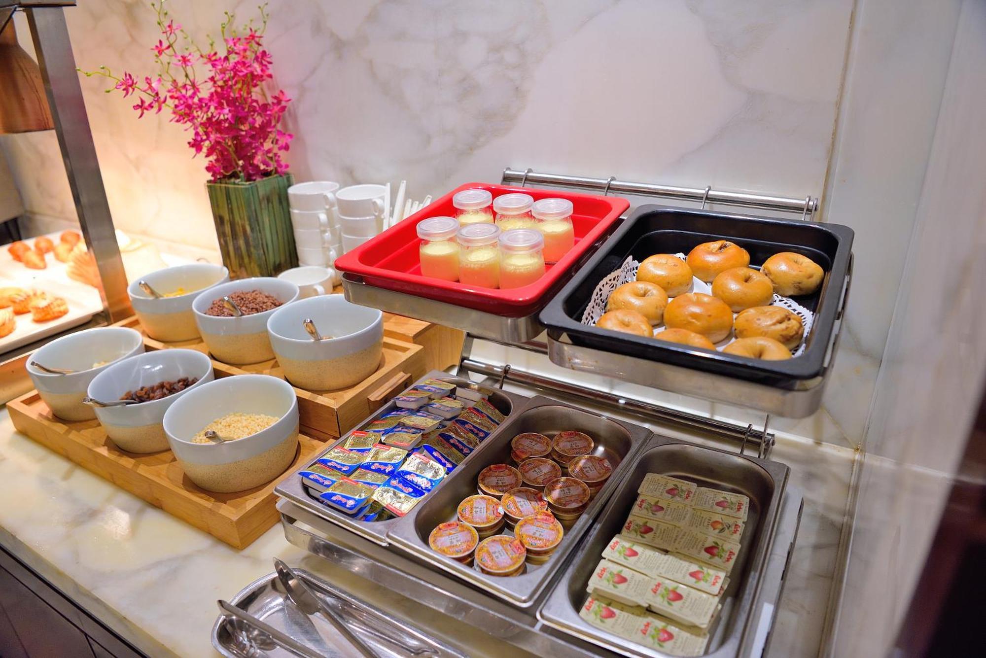 Jinjiang Metropolo Classiq,shanghai Bund Circle Hotel